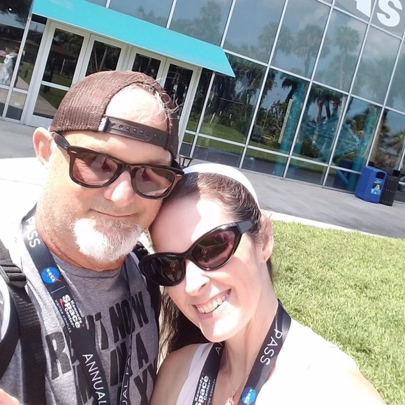 Meet your Posher, Christina - Picture 1 of 1